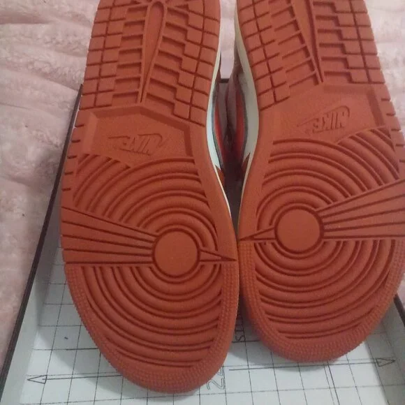 Nike Women's Air Jordan 1 High MM Desert Orange/Sail FB9891-800 Size: 7.5 NWT - Picture 7 of 14